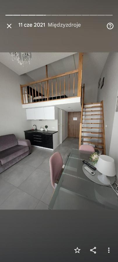 Apartament Magnolia Przy Morzu Мендзиздрое Екстериор снимка