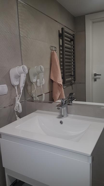 Apartament Magnolia Przy Morzu Мендзиздрое Екстериор снимка